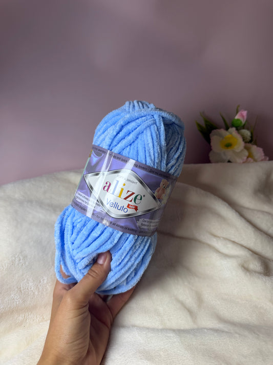 Laine Alize Velluto Bleu (218)