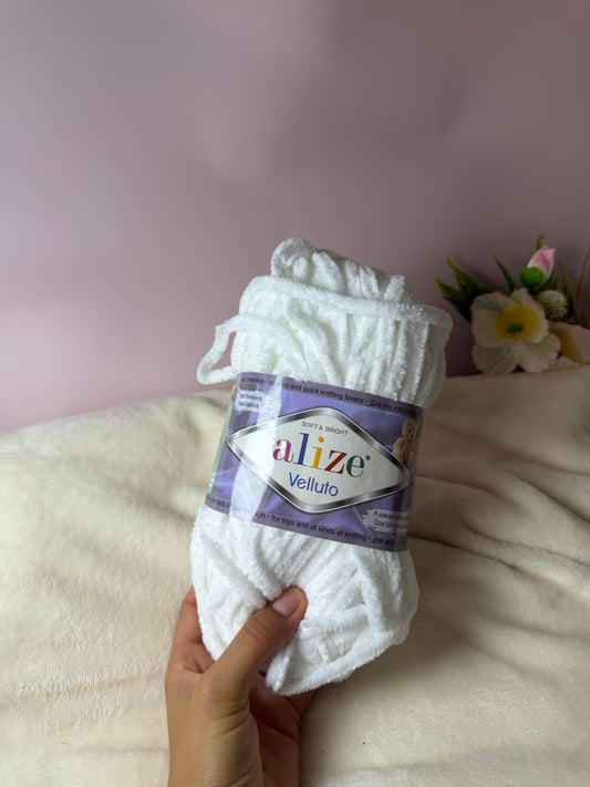 Laine Alize Velluto Blanc (55)