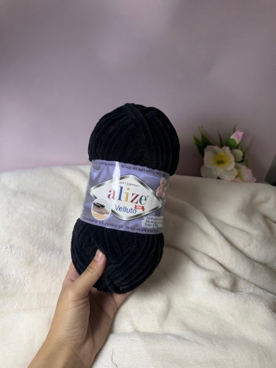 Laine Alize Velluto Noir (60)